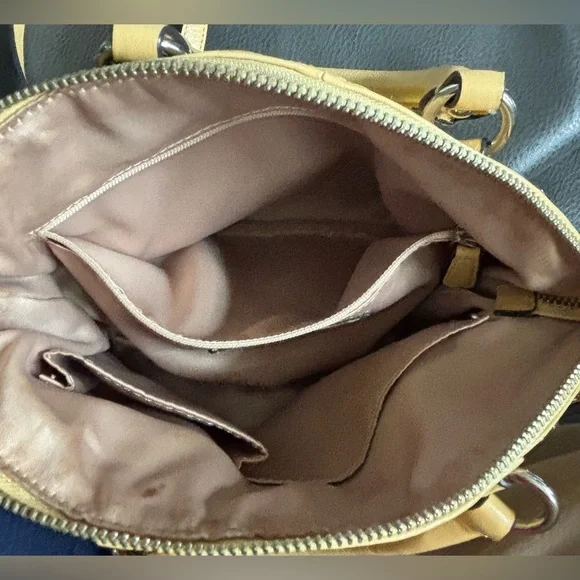 Coach Pastel Yellow Leather Crossbody - Picture 13 of 14